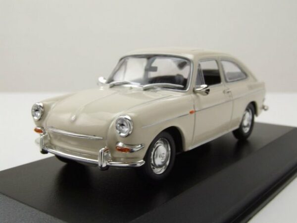 Maxichamps Modellauto VW 1600 TL 1966 creme Modellauto 1:43 Maxichamps