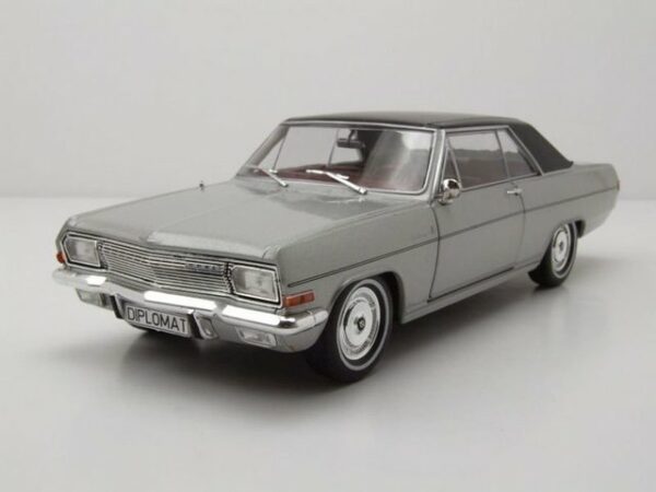 Whitebox Modellauto Opel Diplomat A Coupe 1965 silber schwarz Modellauto 1:24 Whitebox