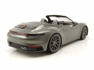 Minichamps Modellauto Porsche 911 Carrera 4S Cabrio 2019 grün metallic Modellauto 1:18 Minic