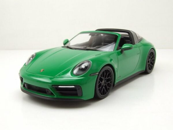 Minichamps Modellauto Porsche 911 992 Targa 4 GTS 2021 grün Modellauto 1:18 Minichamps