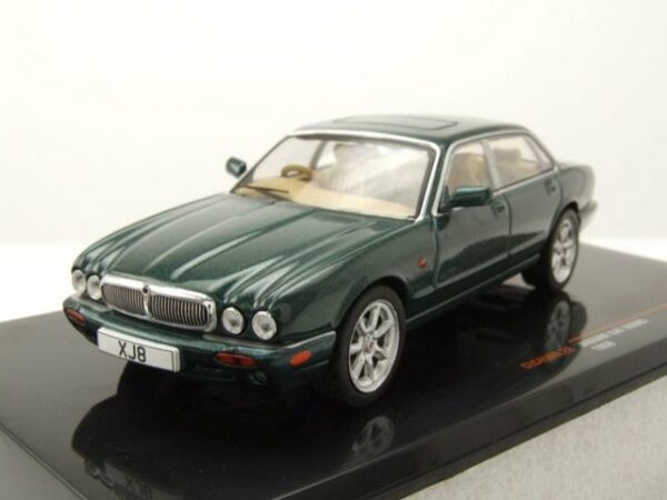 ixo Models Modellauto Jaguar XJ8 X308 RHD 1998 dunkelgrün Modellauto 1:43 ixo models