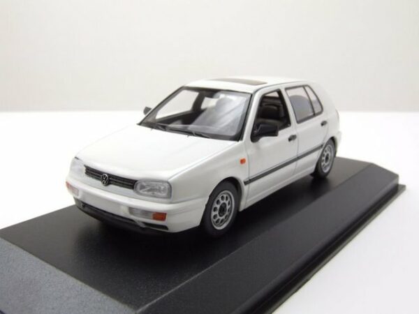 Maxichamps Modellauto VW Golf 3 1997 weiß Modellauto 1:43 Maxichamps