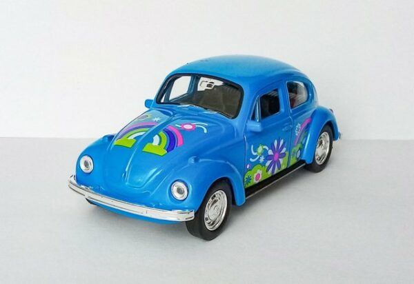 Welly Modellauto VOLKSWAGEN BEETLE Käfer Flower Power Hippy VW Modellauto Modell Spielzeugauto Kinder Geschenk 73 (Blau/Blumen)